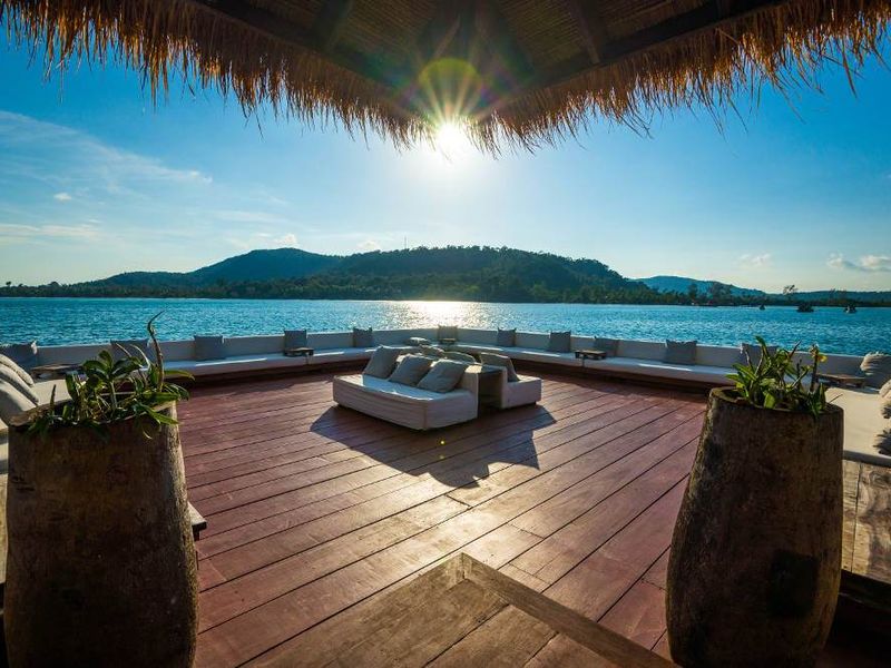 Seating area overlooking the sea at Song Saa