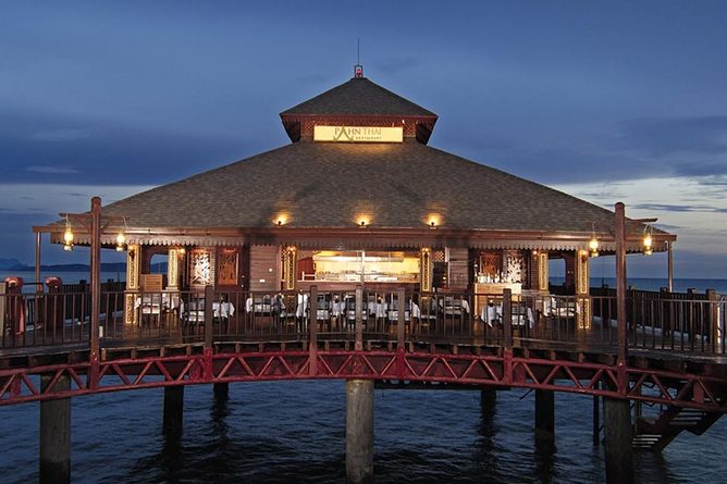 Pahn-Thai restaurant