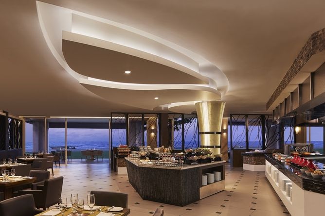 Bluetan restaurant