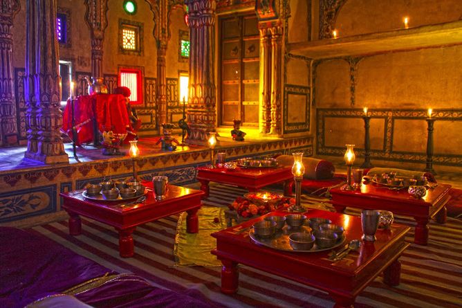 Traditional Royal dinner