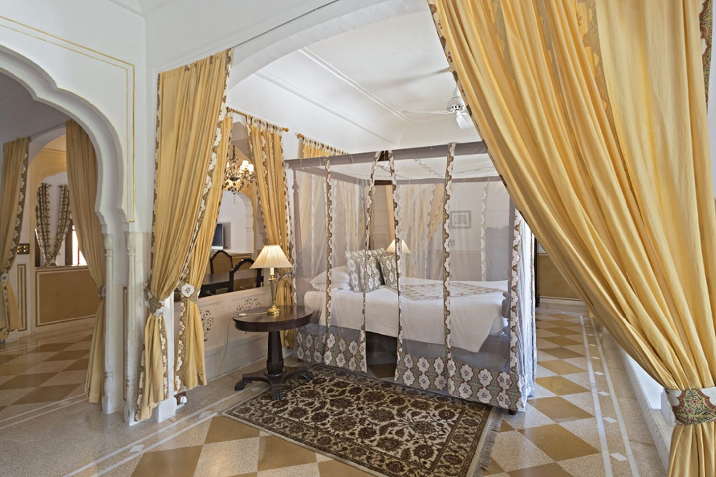 Bedroom at Samode Palace