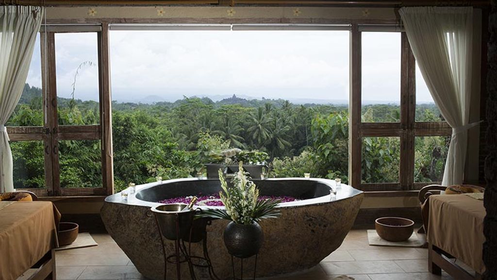 Spa with a view at Plataran Borobudur