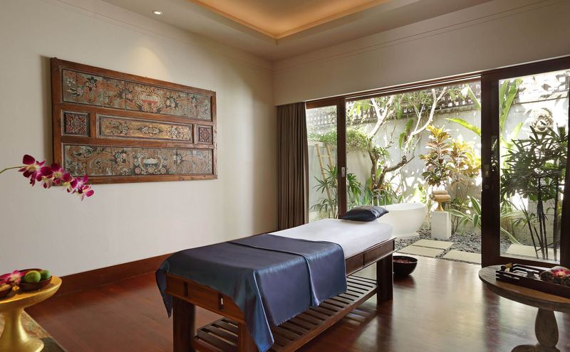 Spa treatment room