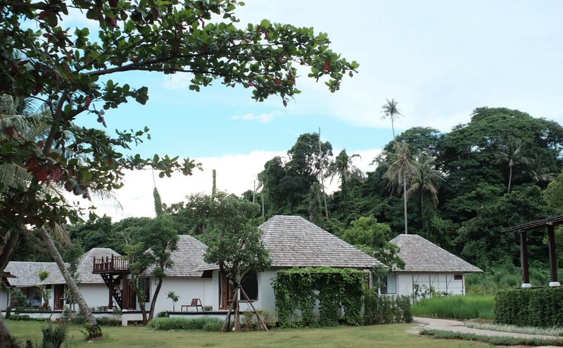 Mira Montra resort