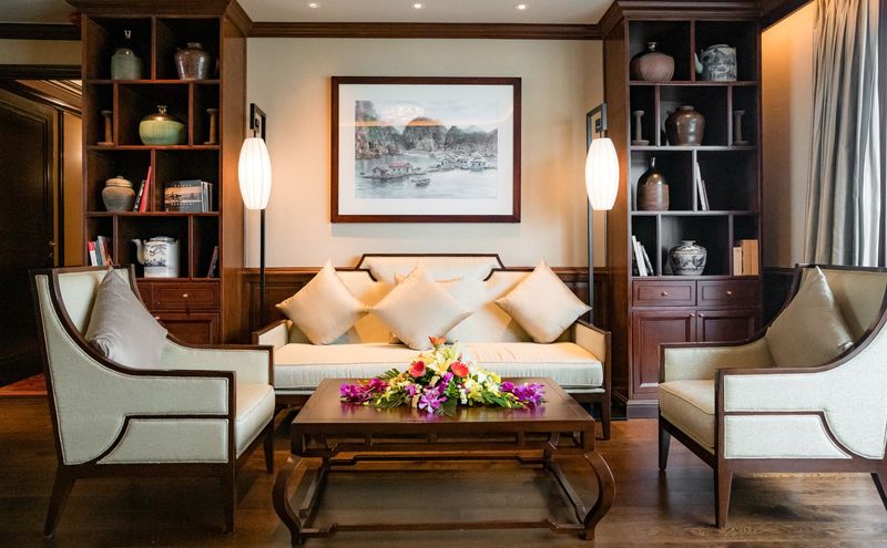 Library & lounge