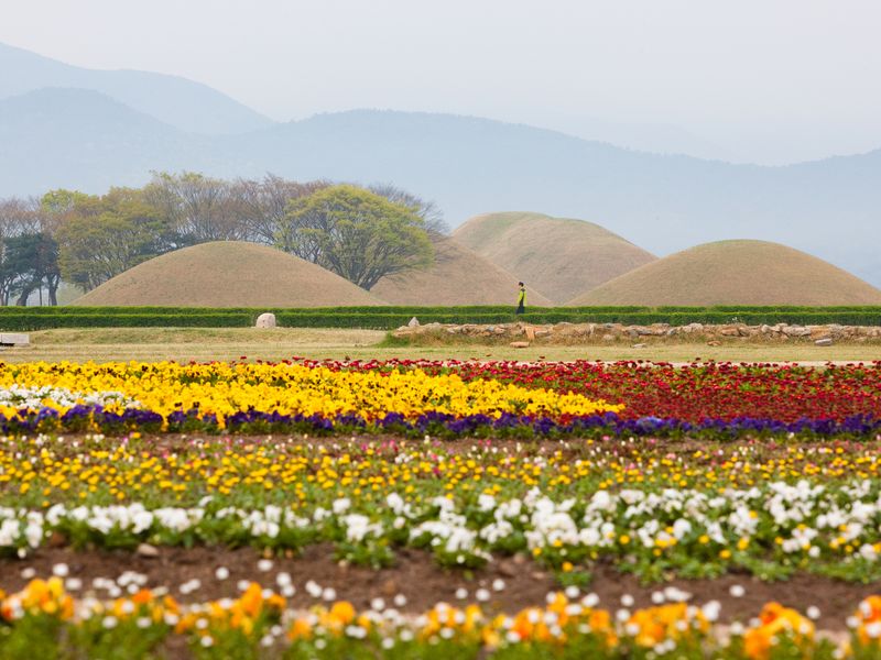 gyeongju Tumuli Park