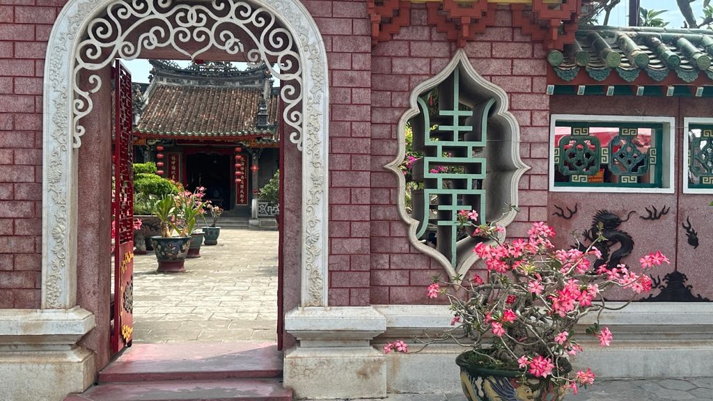 Hoi An temple