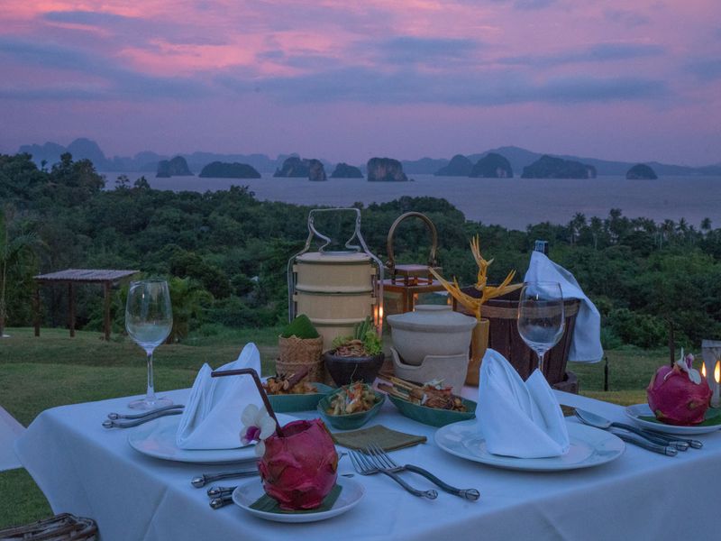 Dinner at sunset at 9 Hornbills