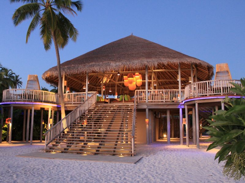 Laamu Leaf restaurant at Six Senses Laamu