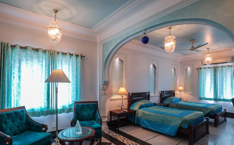 Deluxe twin room
