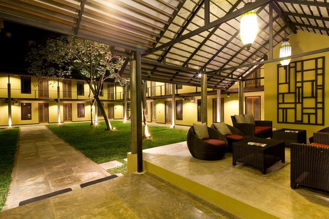 Lobby and courtyard