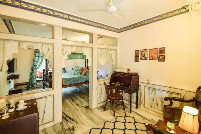 Premier room