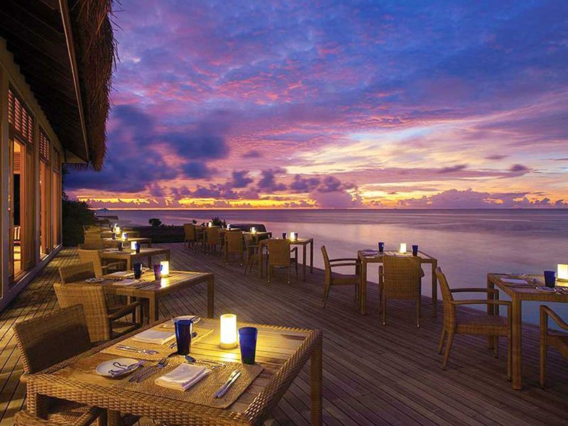 Restaurant sunset at Oblu by Atmosphere