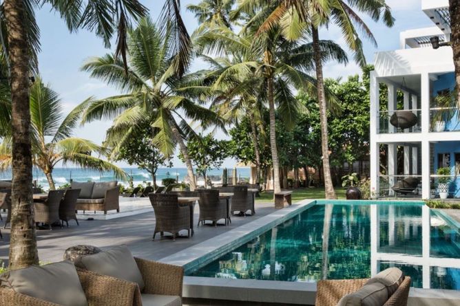 Beachfront pool