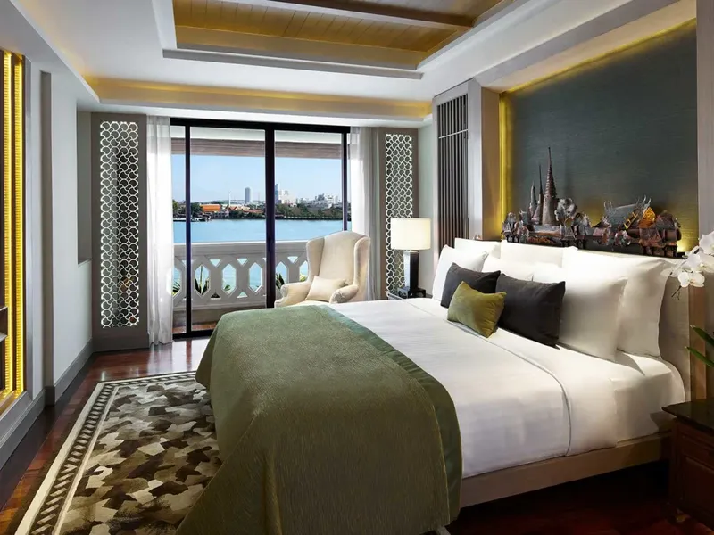 Double bedroom at Anantara Riverside