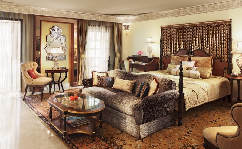 Palace room