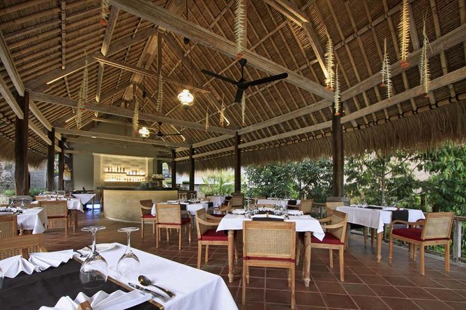 Open-air dining