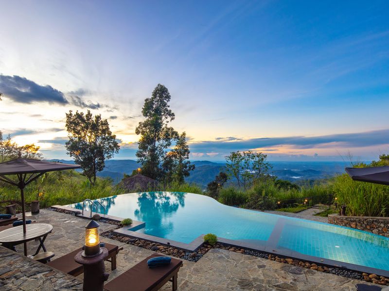 Swimming pool at Dream Cliff Mountain Resort