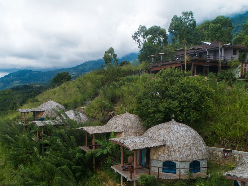 Jungle huts at Dream Cliff Mountain Resort