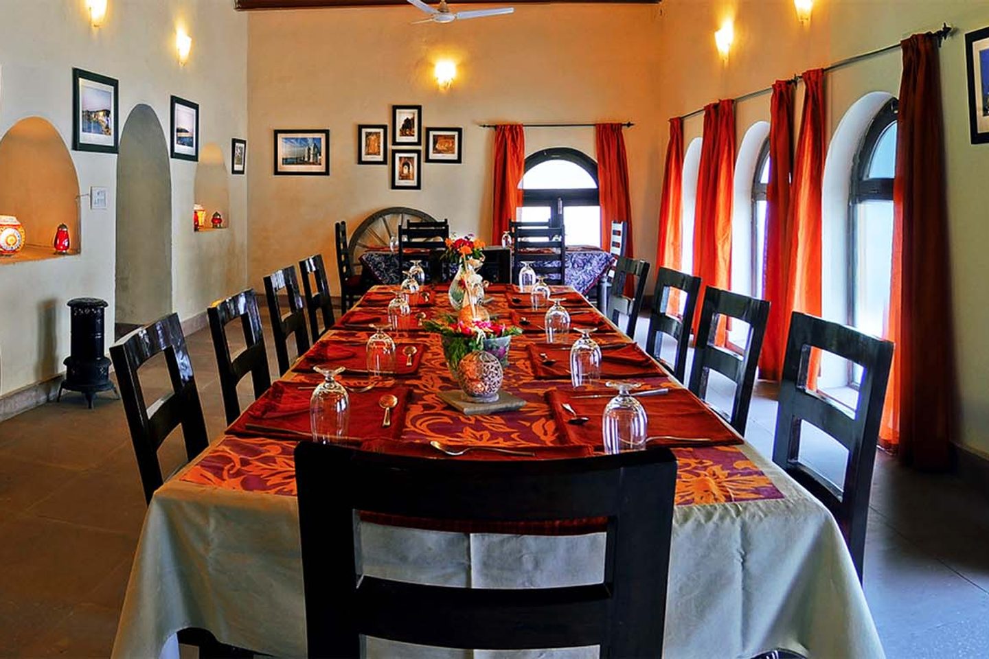Dining room at Chambal Safari Lodge