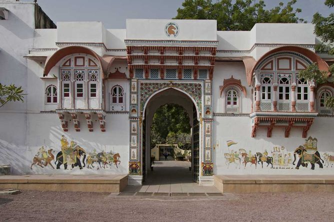 Traditional walled idyll