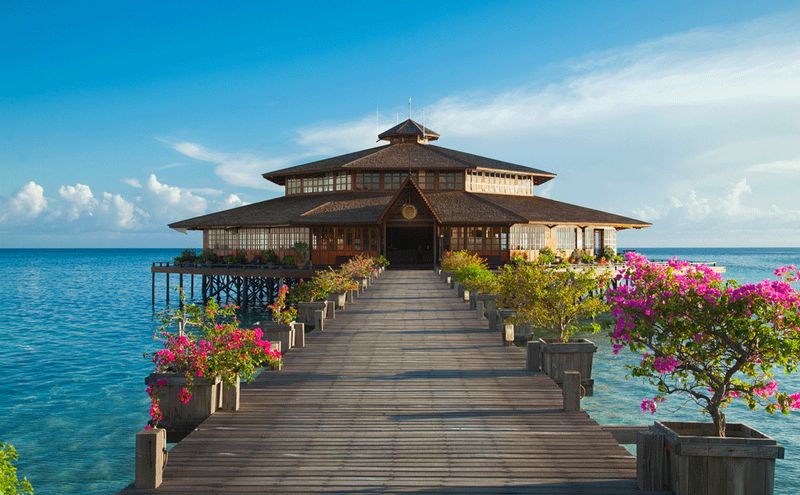 Lankayan jetty