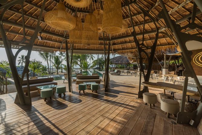 Open air lounge