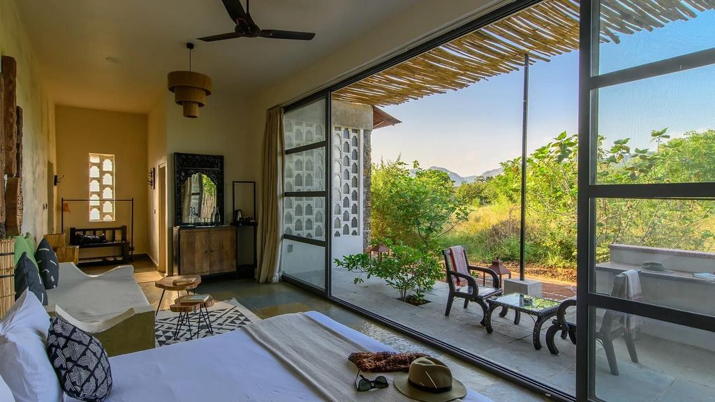 Double room with open front leading to private terrace