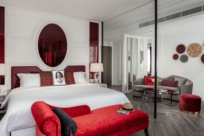 Grand Deluxe bedroom