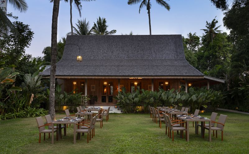 Kayumanis resto