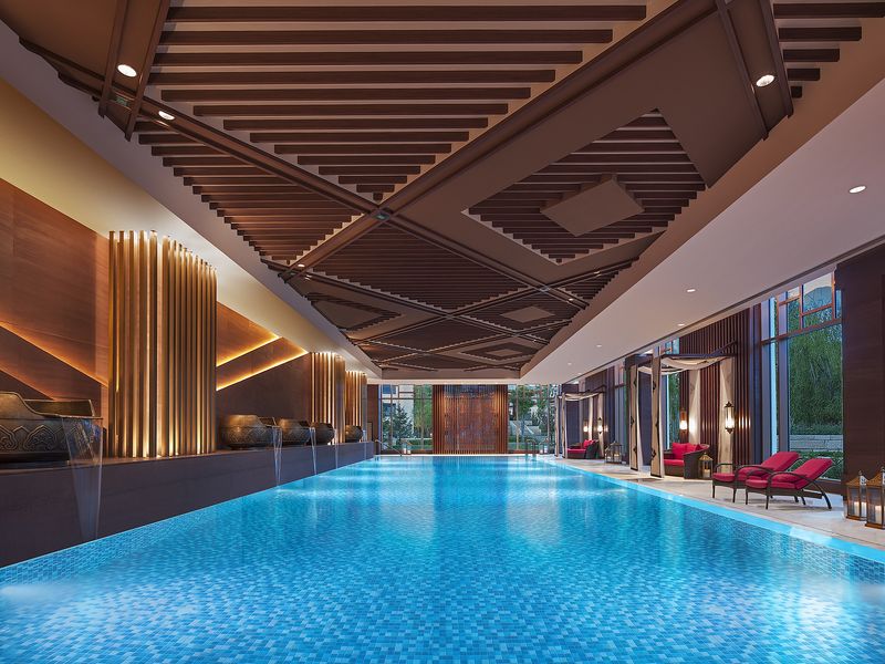 Indoor pool at Shangri La Hotel Lhasa