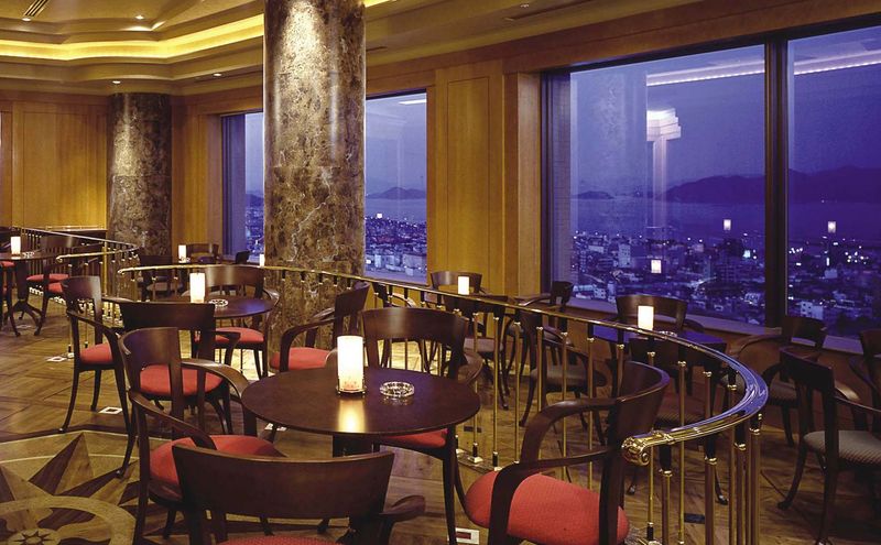 Sky Lounge