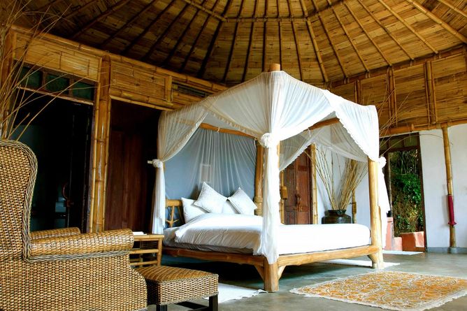Pool Cottage bedroom