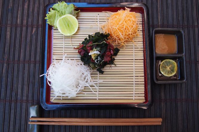 Zen Bhuddism-influenced cuisine