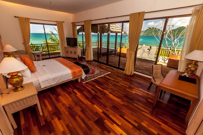 Presidential suite