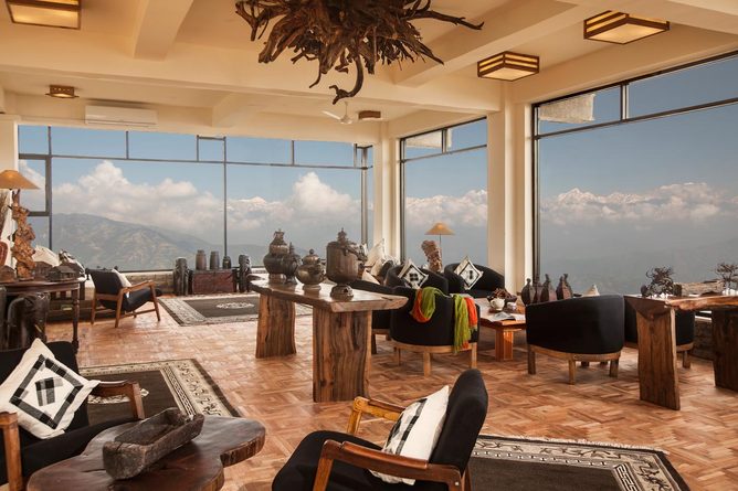 Glass-panelled lounge