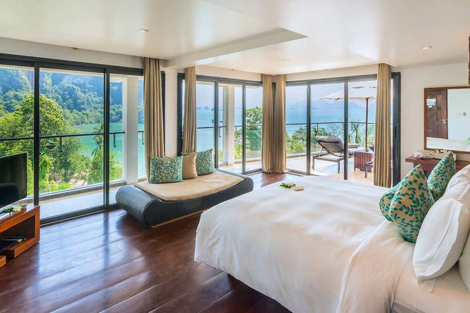 Hilltop pool villa