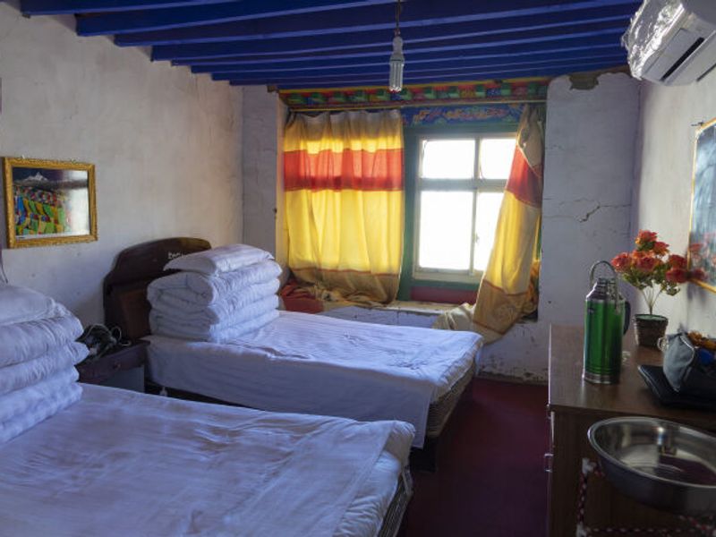Bedroom at Rongbuk Monastery Guesthouse
