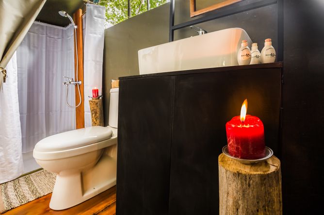 En-suite bathroom