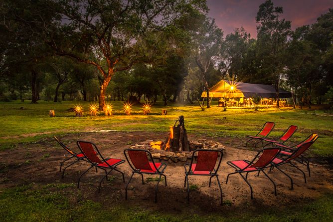 Evenings around the campfire