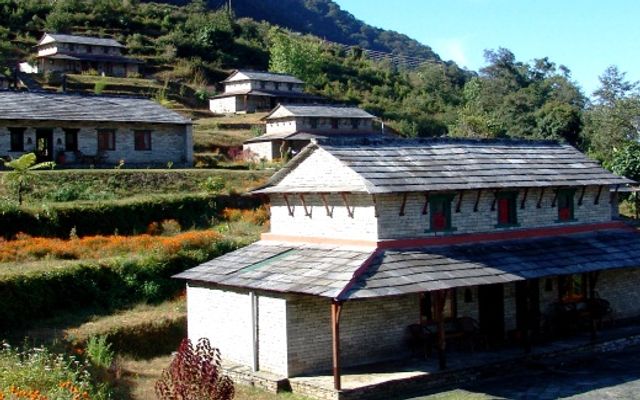 Mountain Lodges of Nepal (Ker & Downey)