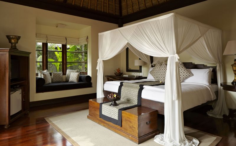 Villa bedroom