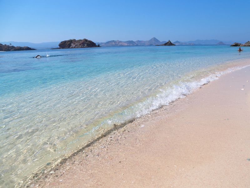 Flores beach
