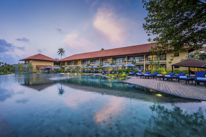 Anantara Kalutara's main pool