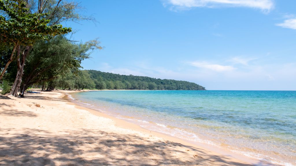 Shoreline at Sok San
