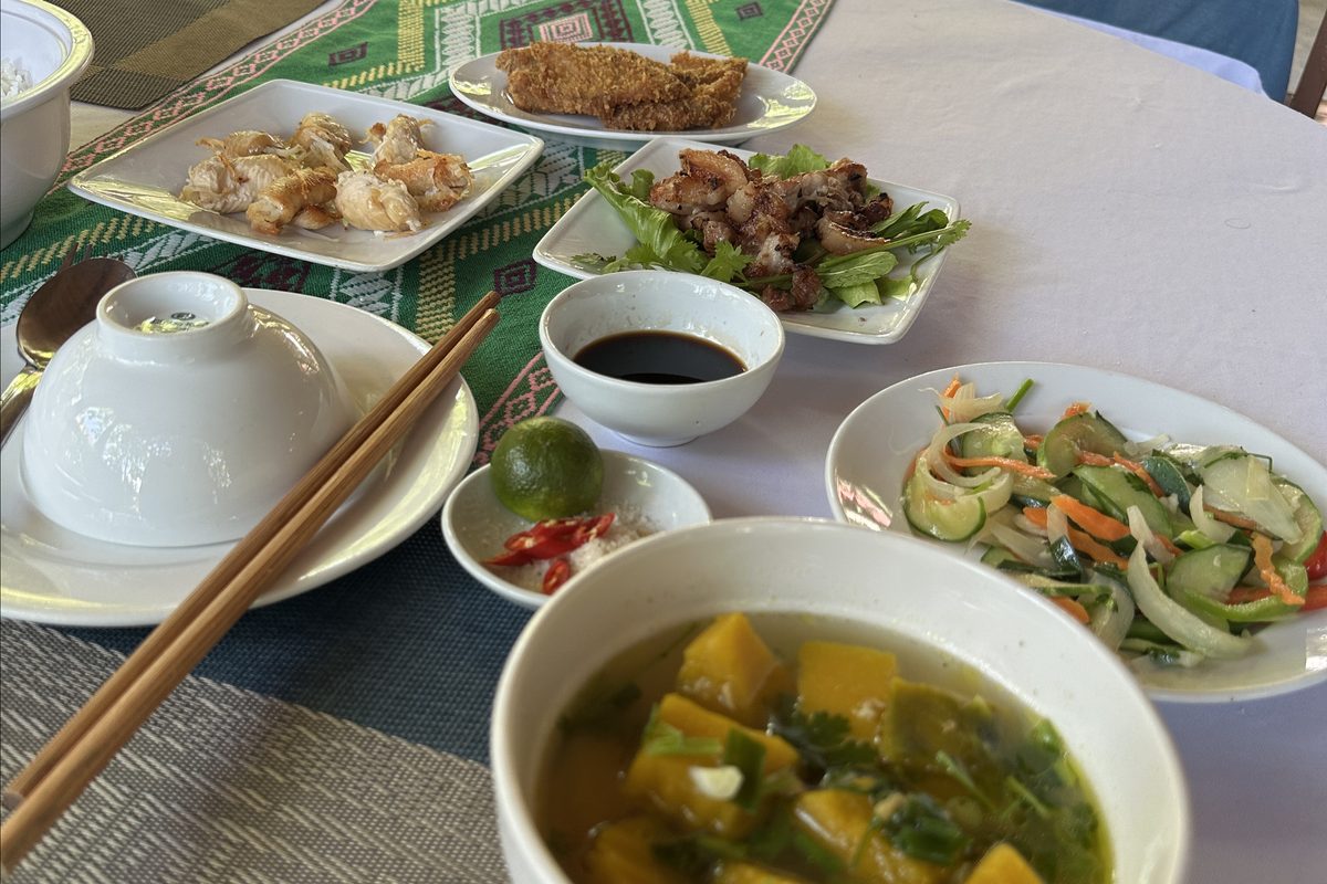 Lunch in Mai Chau