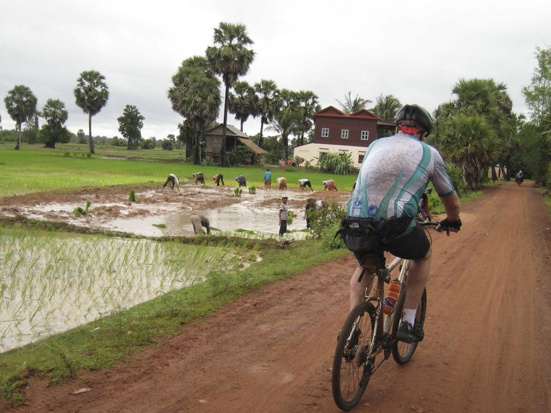 cycling cambodia