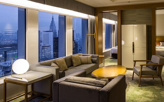 Keio Plaza Hotel