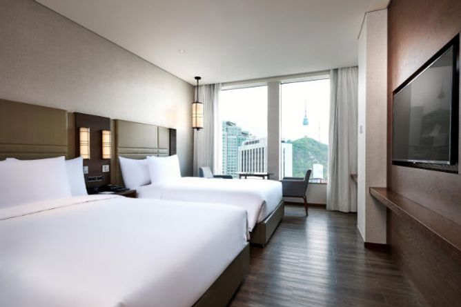 Premier Room