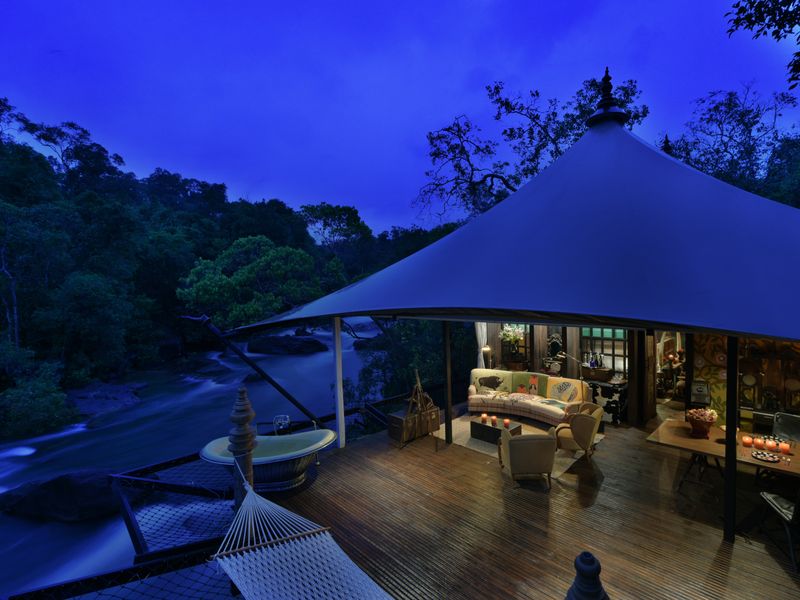 Shinta Mani Wild at night